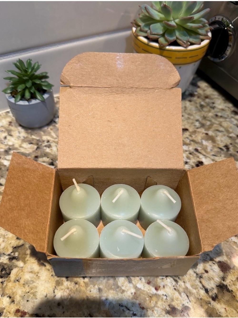 PartyLite Pale Green Calm Waves scent Votive Candles - 6 Pack